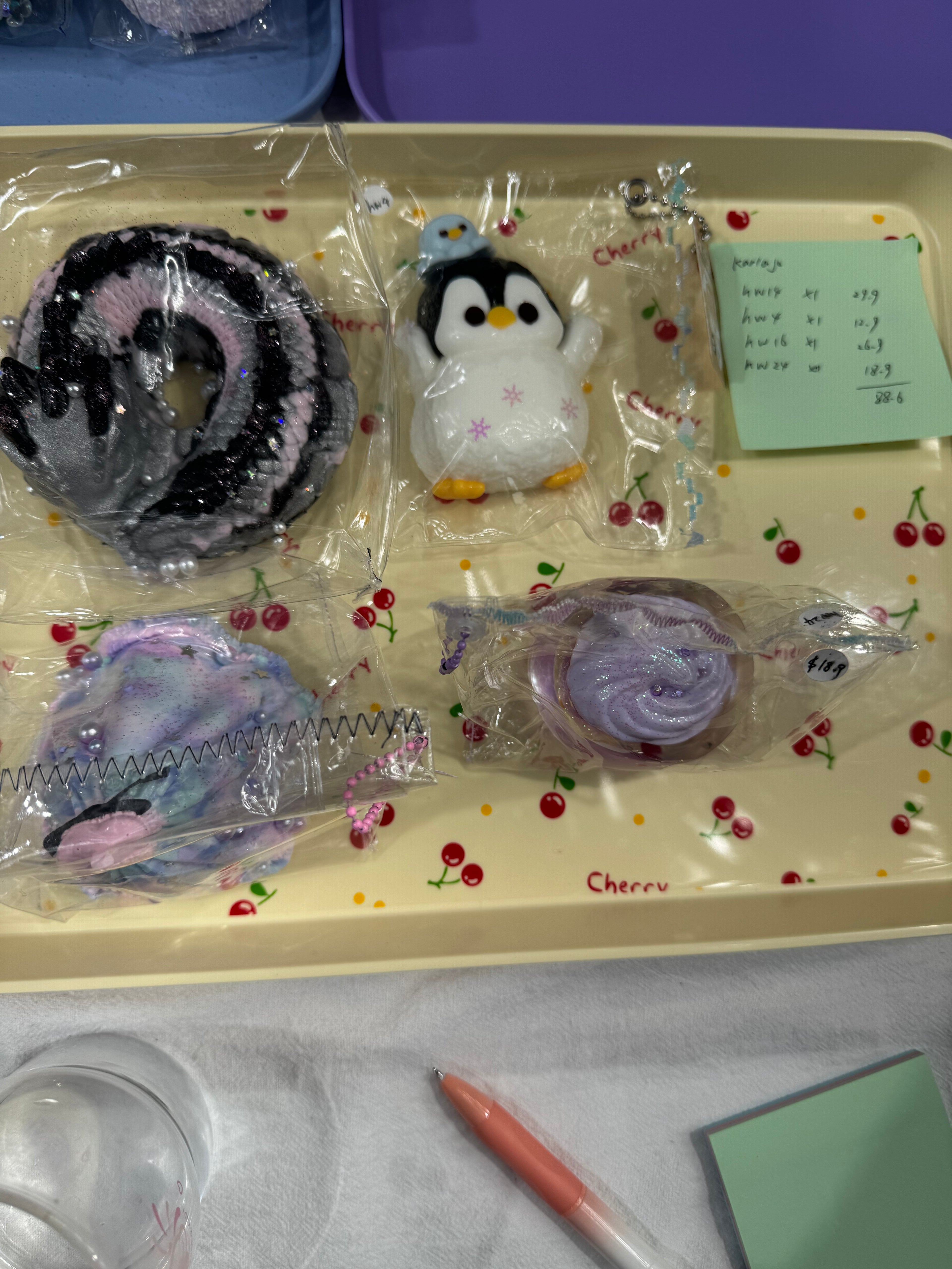 Karlajo squishies Link