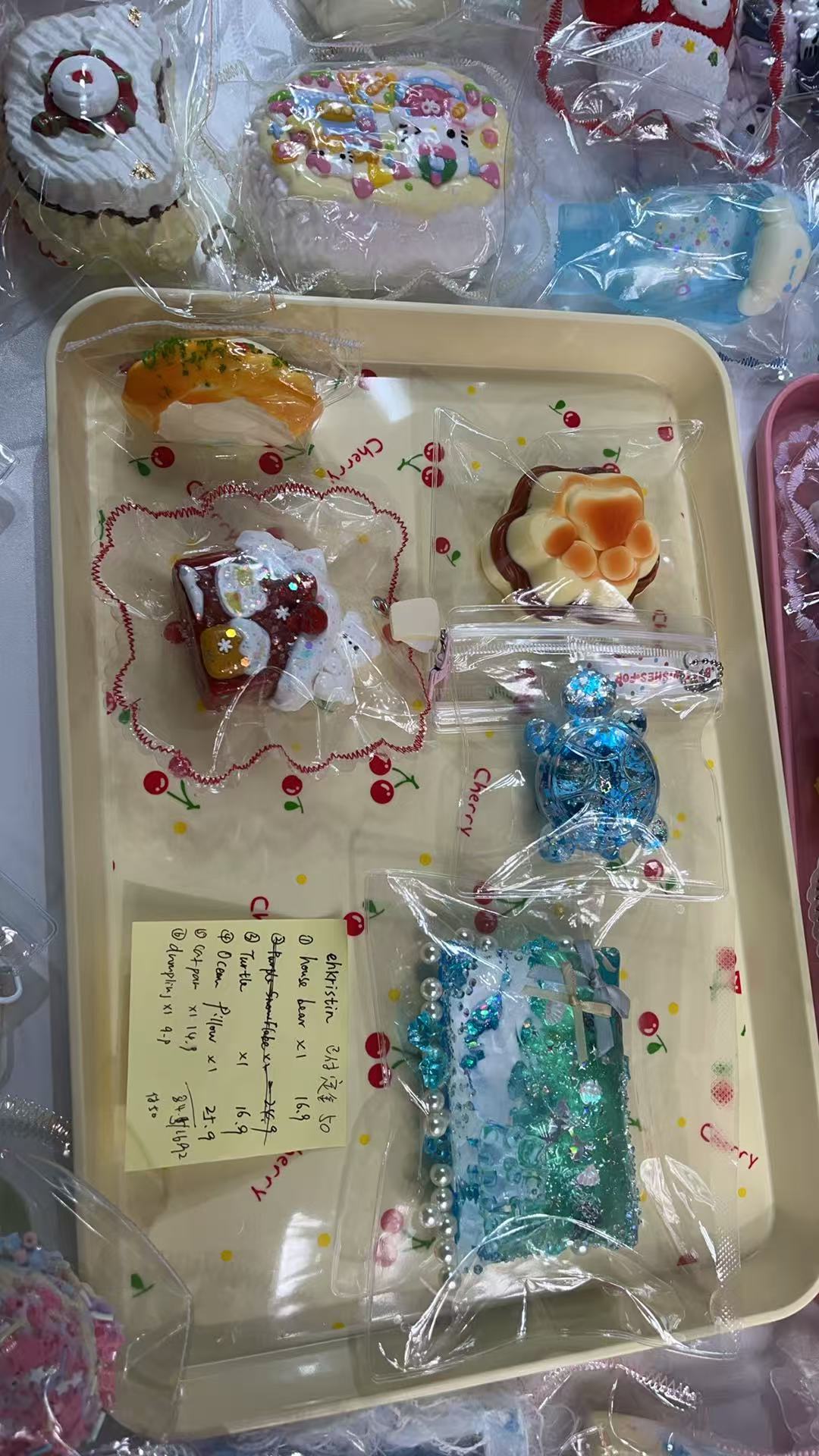 ehkristin squishies Link 11.26 (deposit 50/ total 84.5)